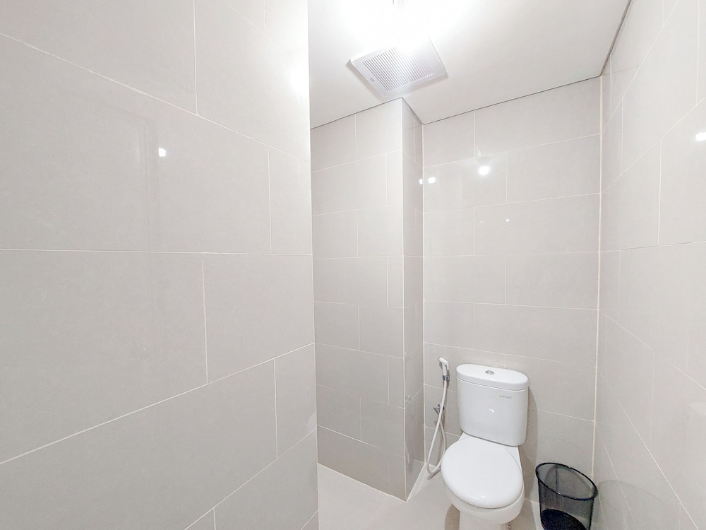 Serene And Comfort Living 3Br At Podomoro City Deli Medan Apartment