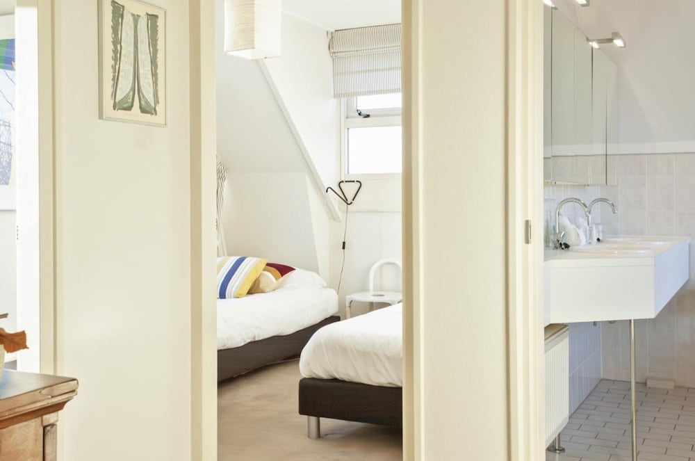 Holiday Home in Terherne Near Scenic Friesland