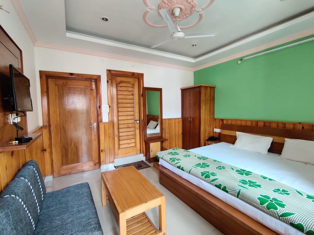 Hotel Hill Town Dharmshala
