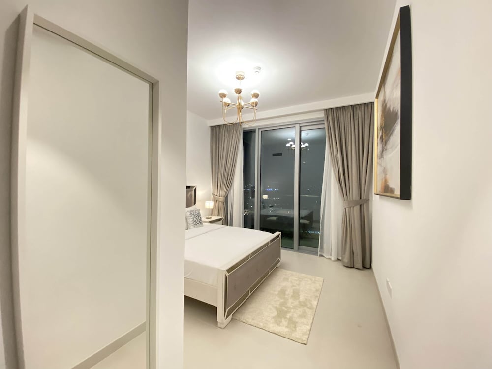 Lux BnB The Grand Creek Harbor Views