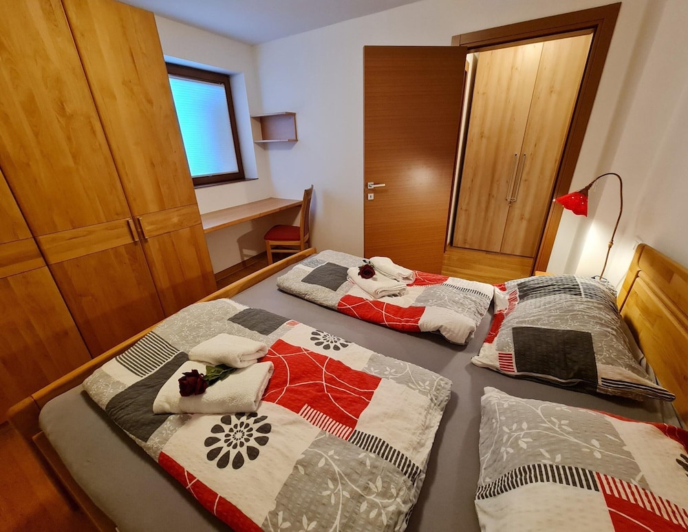 Cozy Apartment Near Murkarspitze