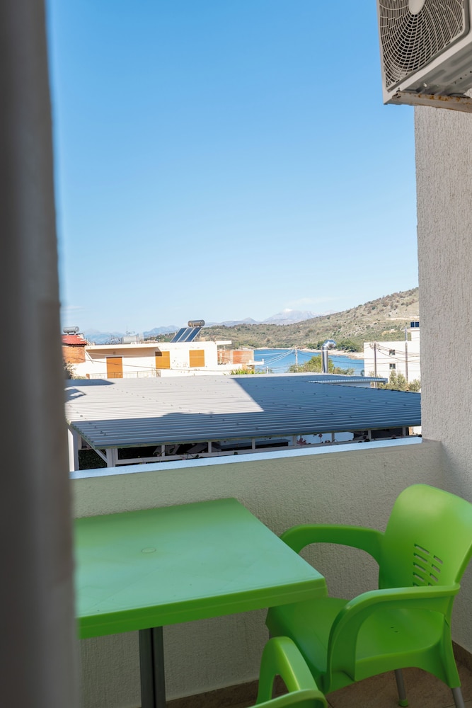 Aktea Apartments