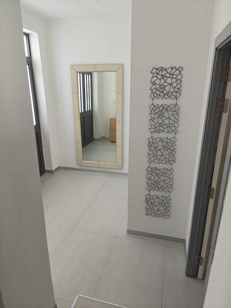 Pembroke Double Room with Private Bath