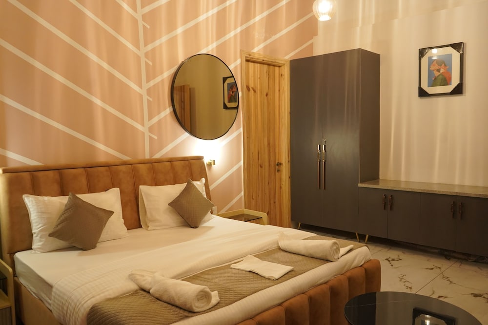 Uptown Kingdom The Luxury Homestay