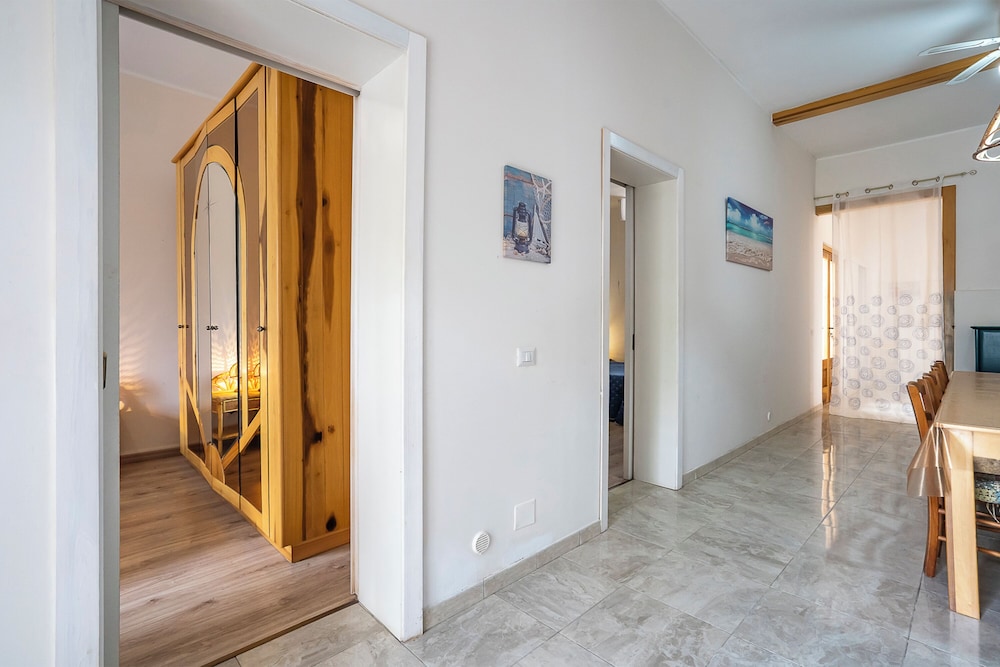 Brezza Apartment Near The Sea