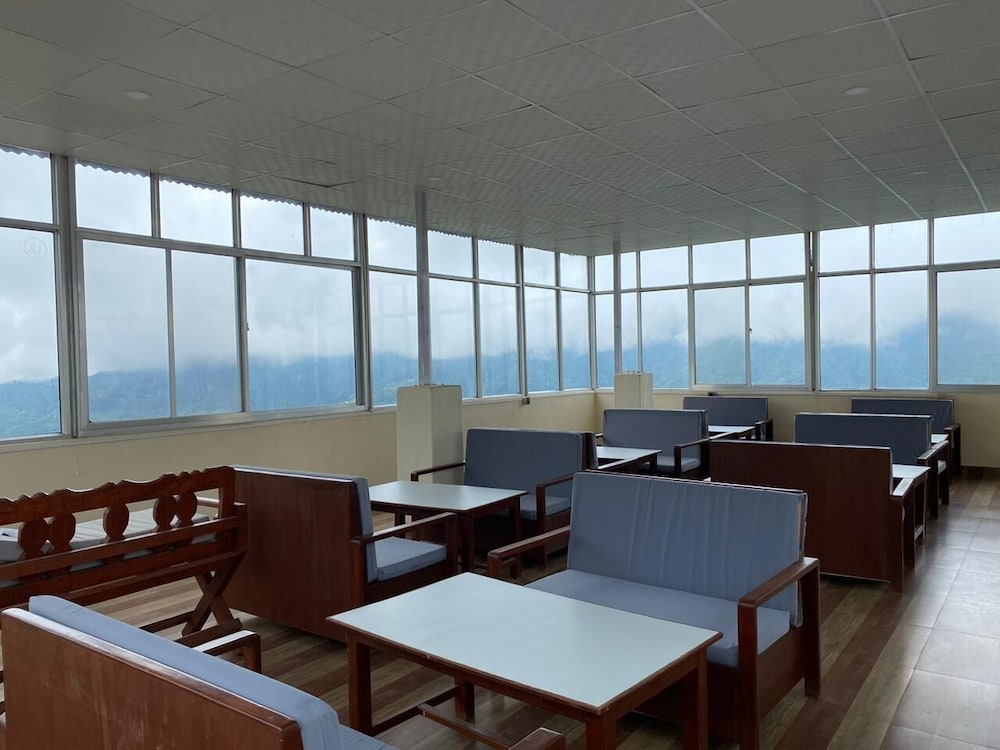 Jay shambhoo pumdikot lodge & restaurant view 5