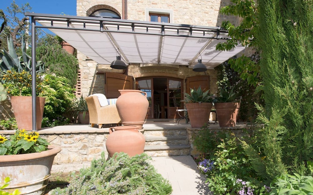 Villa Nova