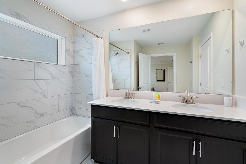 Championsgate Resort 4 Bedroom Private Pool Townhome 4 Townhouse