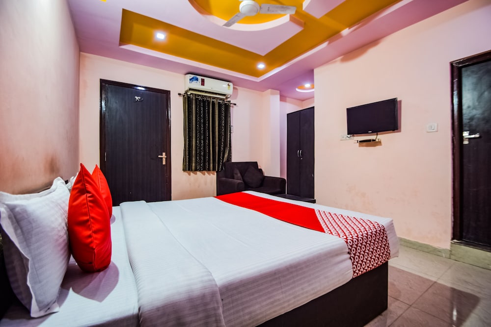 Udaipur Vacations - OYO 36444 Hotel Prabhave  Dining Hall - Property Image 11