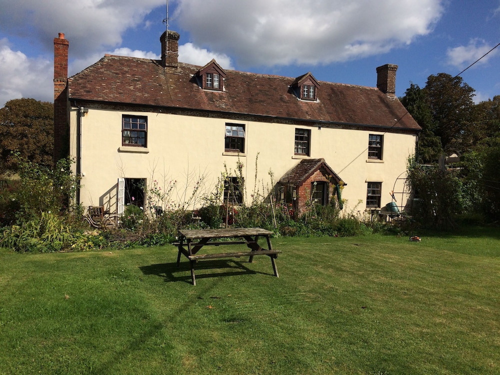 Belhuish Farmhouse view 5