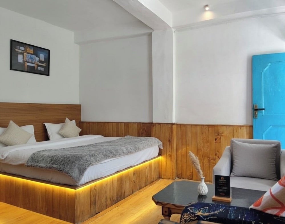 Bawli Treehouse