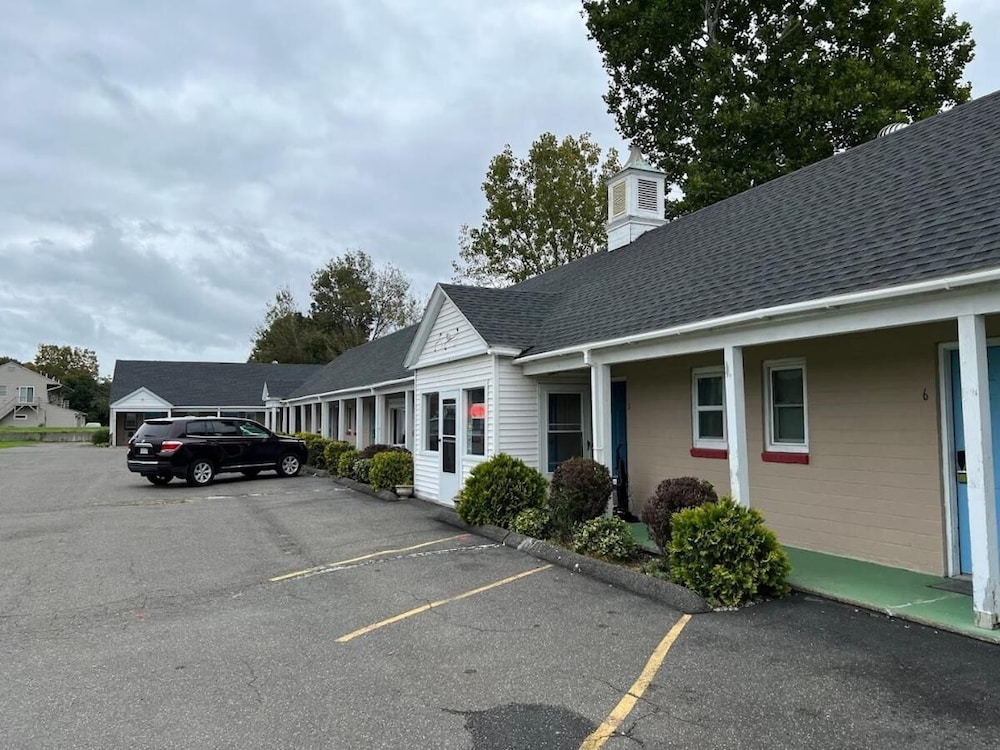 River Valley Inn