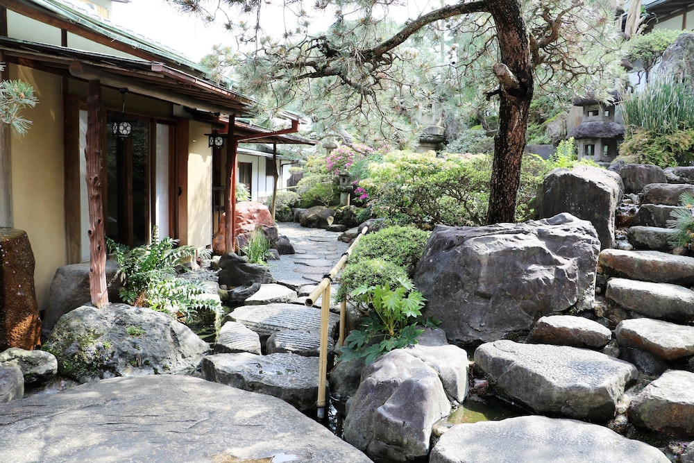 Atami Sekitei