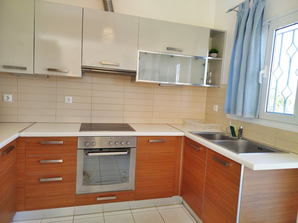 Two Bedrooms House Near Athens Airport