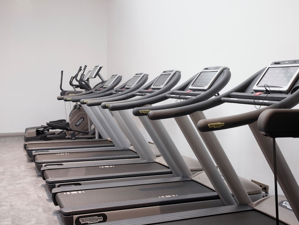 Euro Park Hotel - Image 17