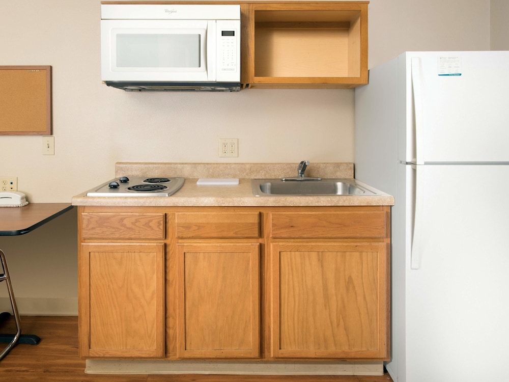 WoodSpring Suites Lebanon