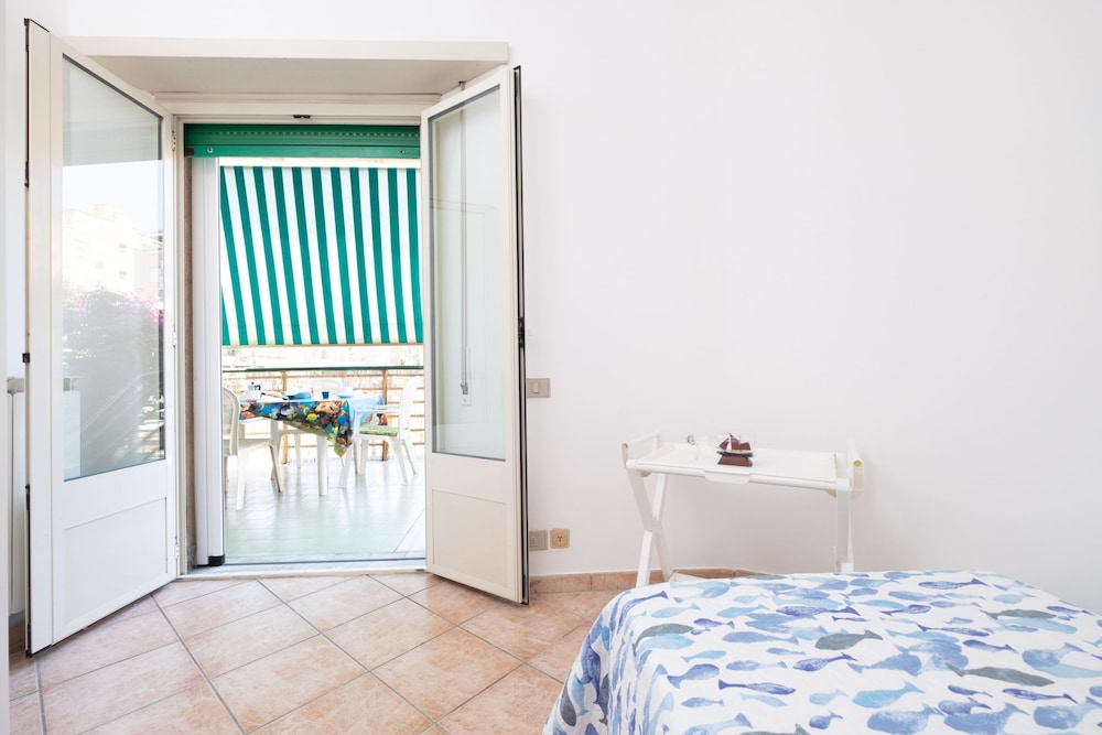 Wonder Beach House