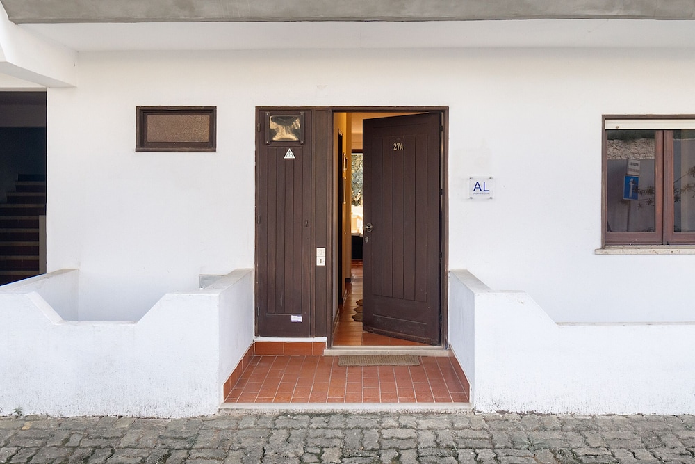 Balaia Sunshine Apartment