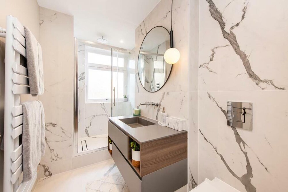 Ultra Luxury Central London 3bed Apartment