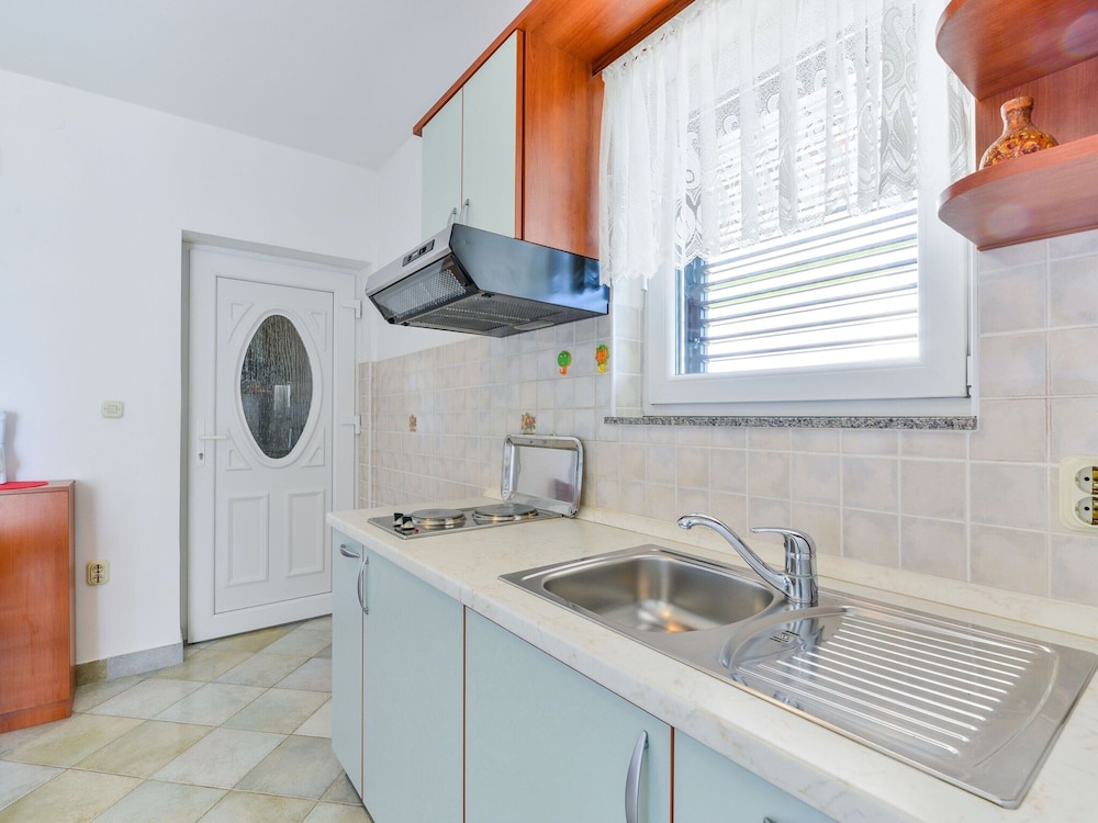 Apartment on Vir Island Near Sandy Beaches