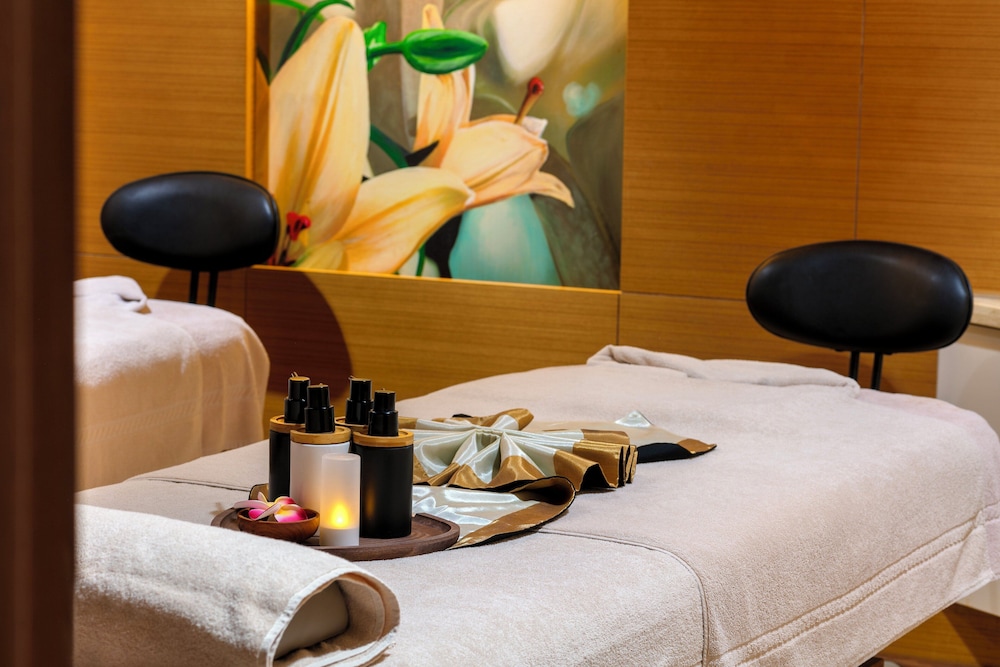 InterContinental Istanbul by IHG - Image 188