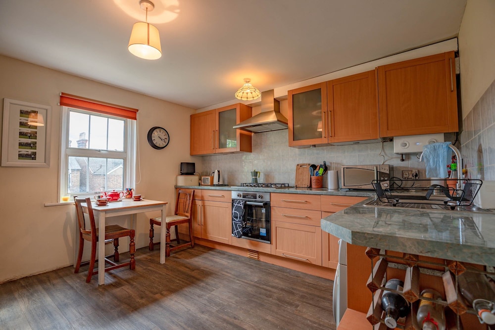 Host Stay Wellington Apartment