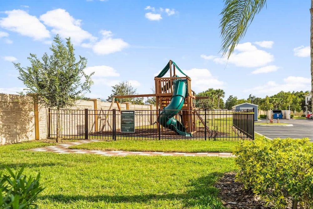 Dream Home Stunning 4BR Retreat