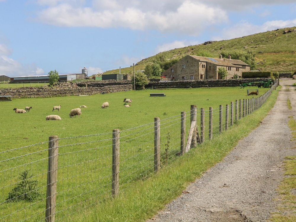 Swallow Barn