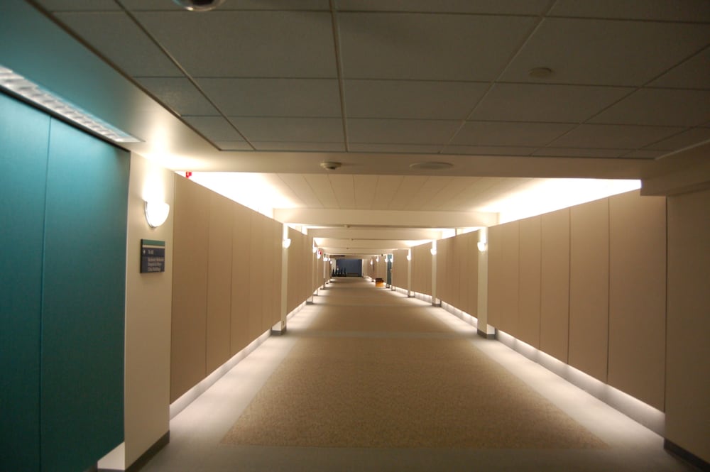 Brentwood Inn & Suites