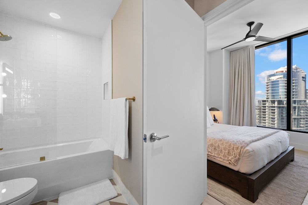 Luxury Condos in Downtown Miami