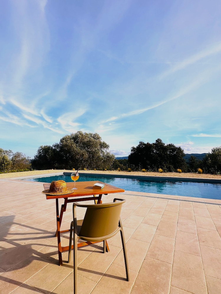 Mimosa Lodge