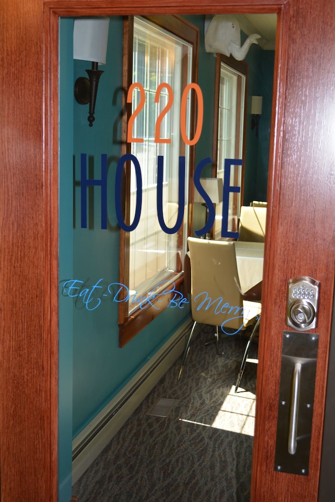 Hotel Dushore