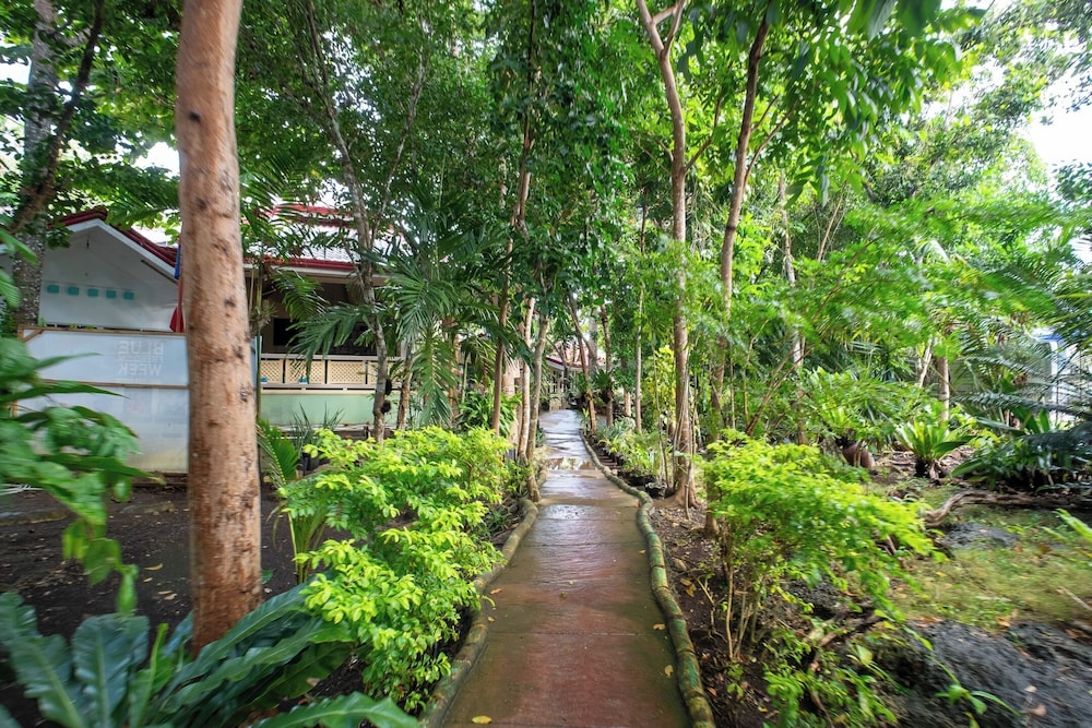 Almira Diving Resort