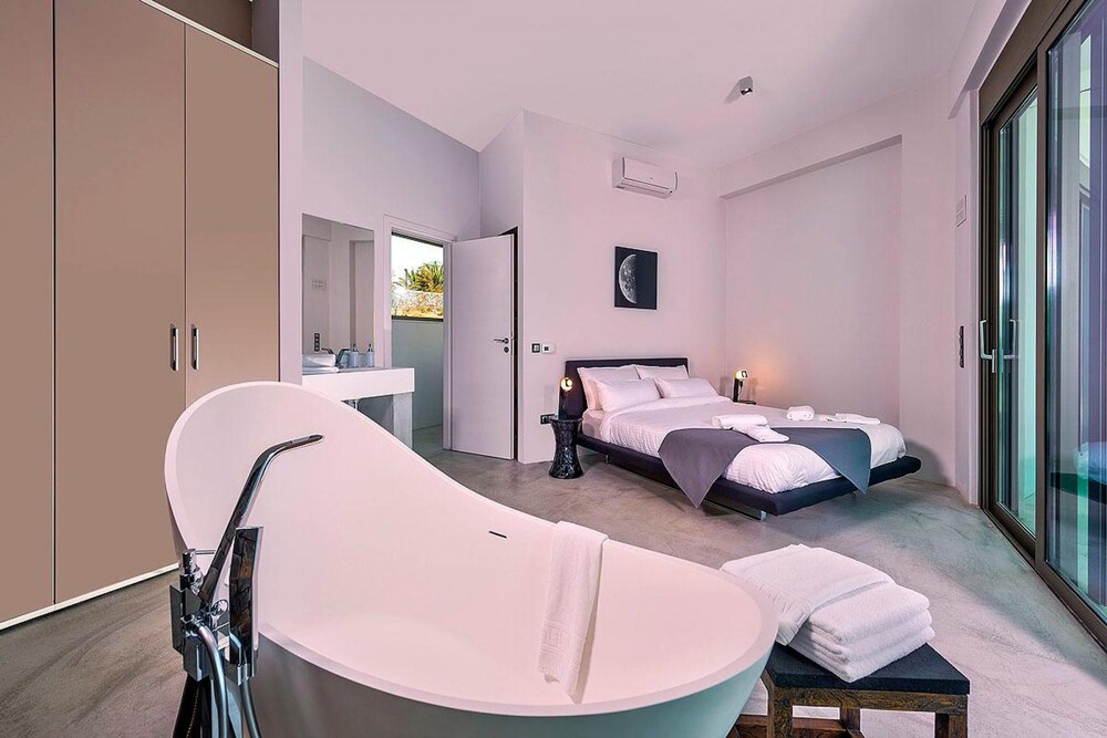 Tersanas Villas