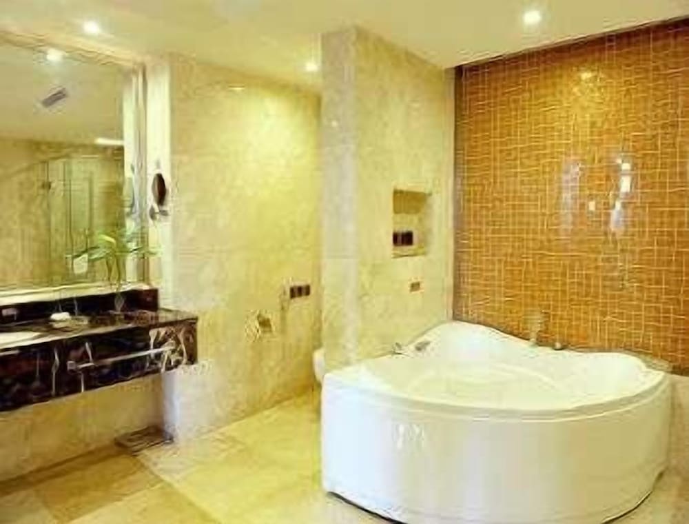 Ramada Plaza Shaowu