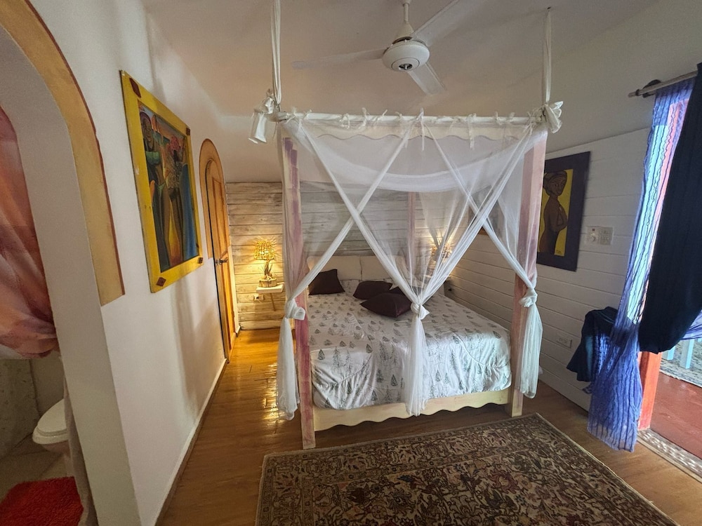 Casita Alegria