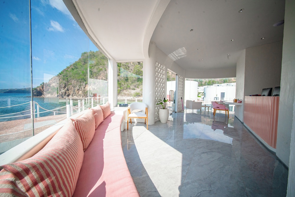 69 Resort & Beach Club by Loccal Collection, Labuan Bajo