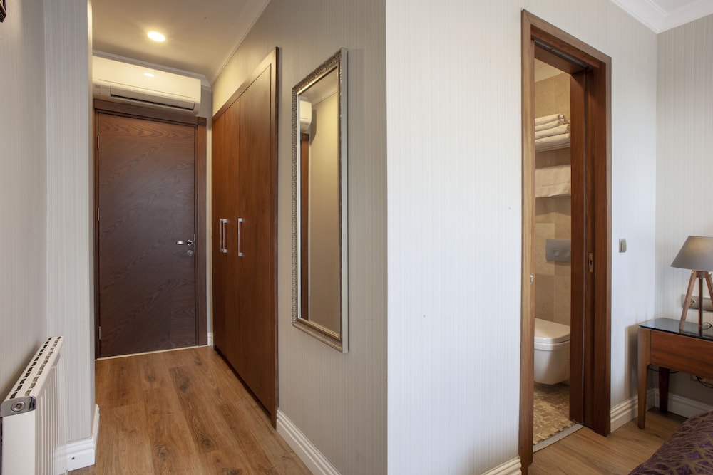 Allegra Suites Galata - Image 20