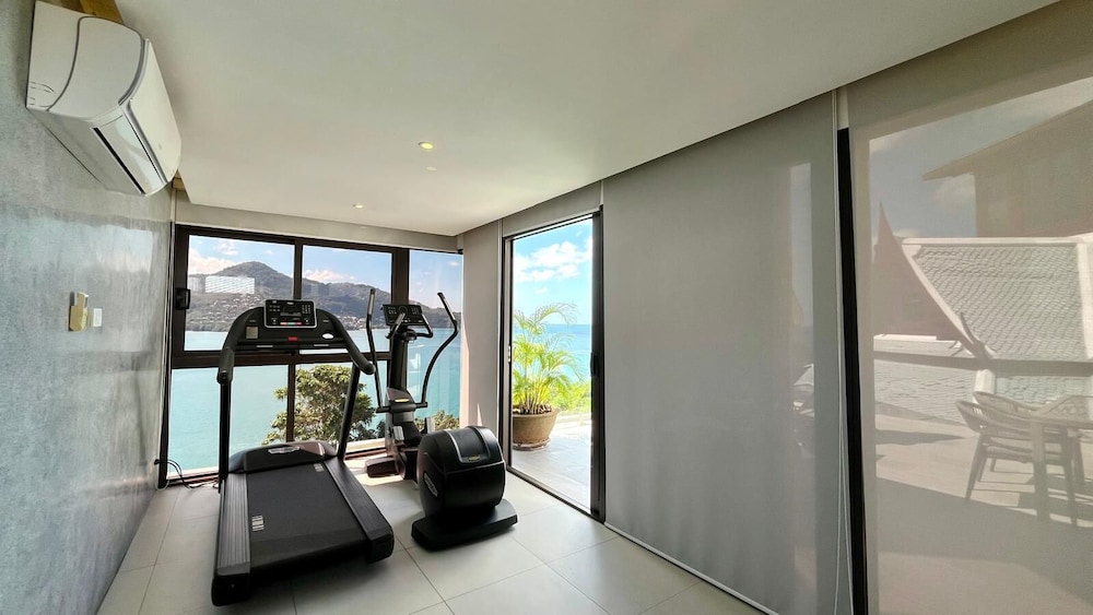 Luxury Seaview 6 Bedrooms With Infinity Pool Villa, Private Gym, Superfast Wifi