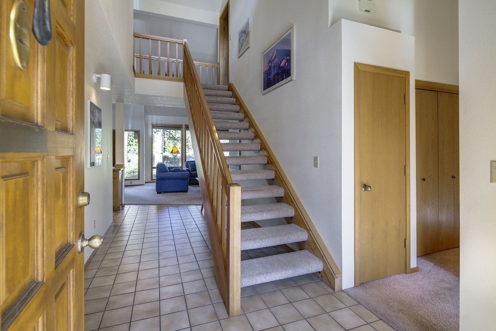 Maury Mountain 36 3 Bedroom Home