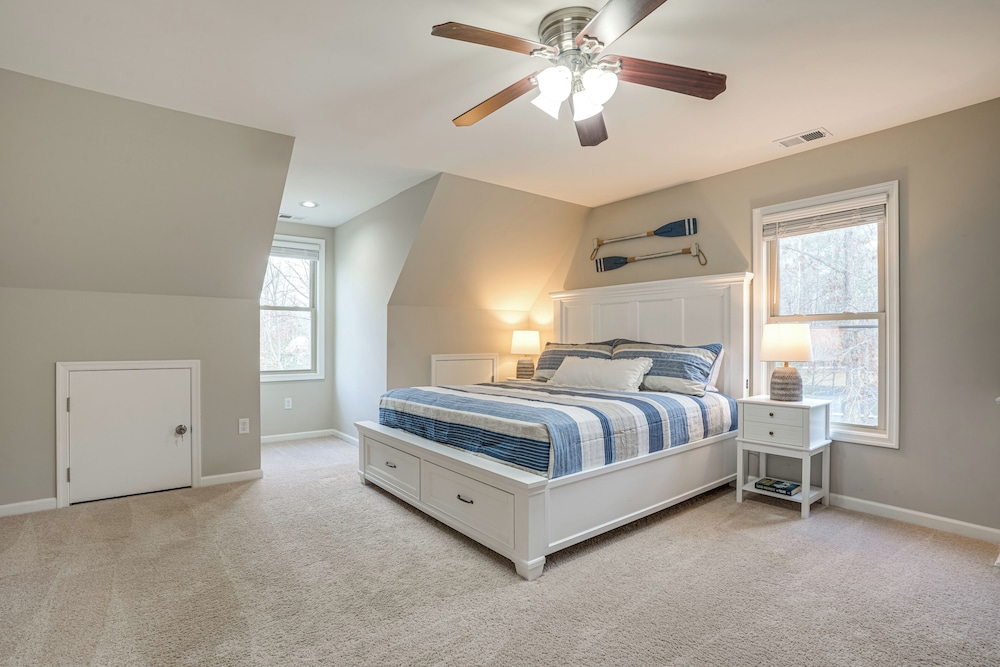 Hot Tub & Amenity Access: Lake Anna Retreat!