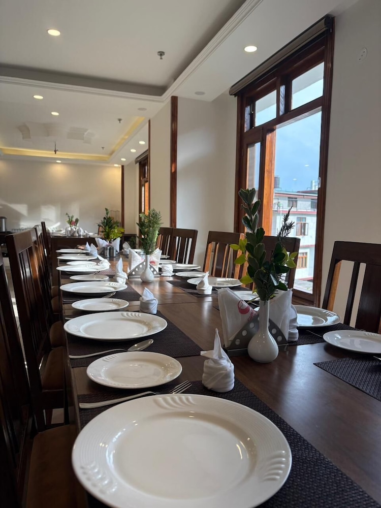 Snow Park Villas & Resort Manali