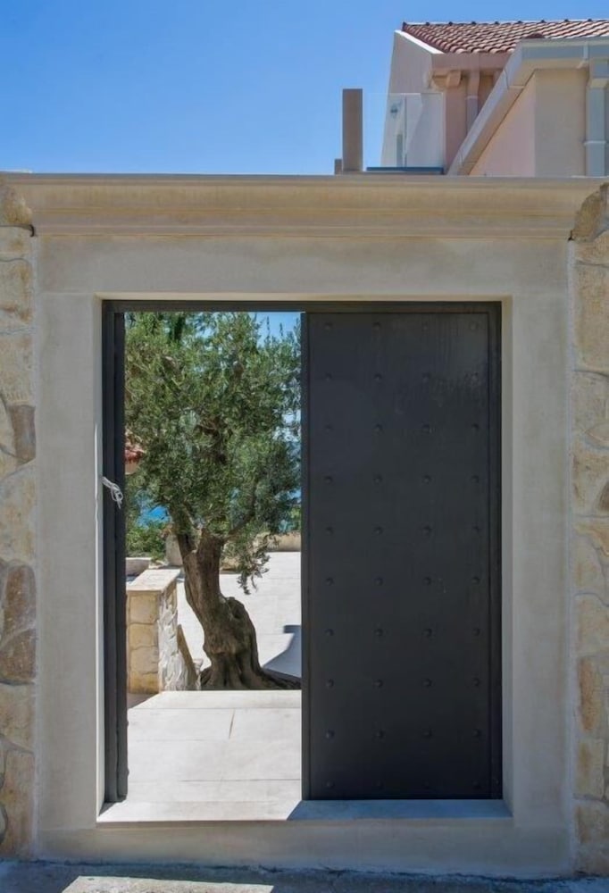 Luxury Villa Dolce Vita with Pool