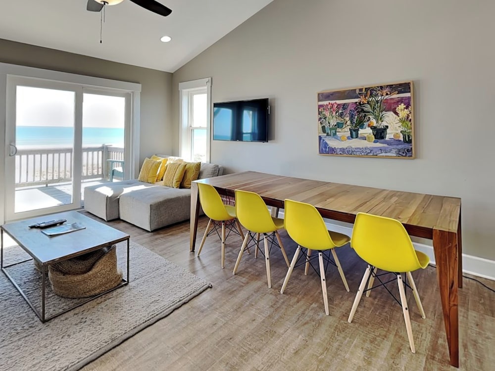 Next to Sea Gallery by Topsail Realty