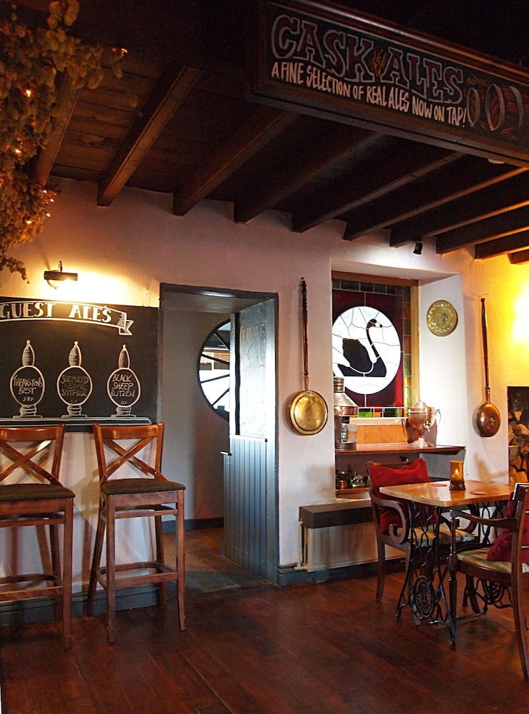 Black Swan Inn