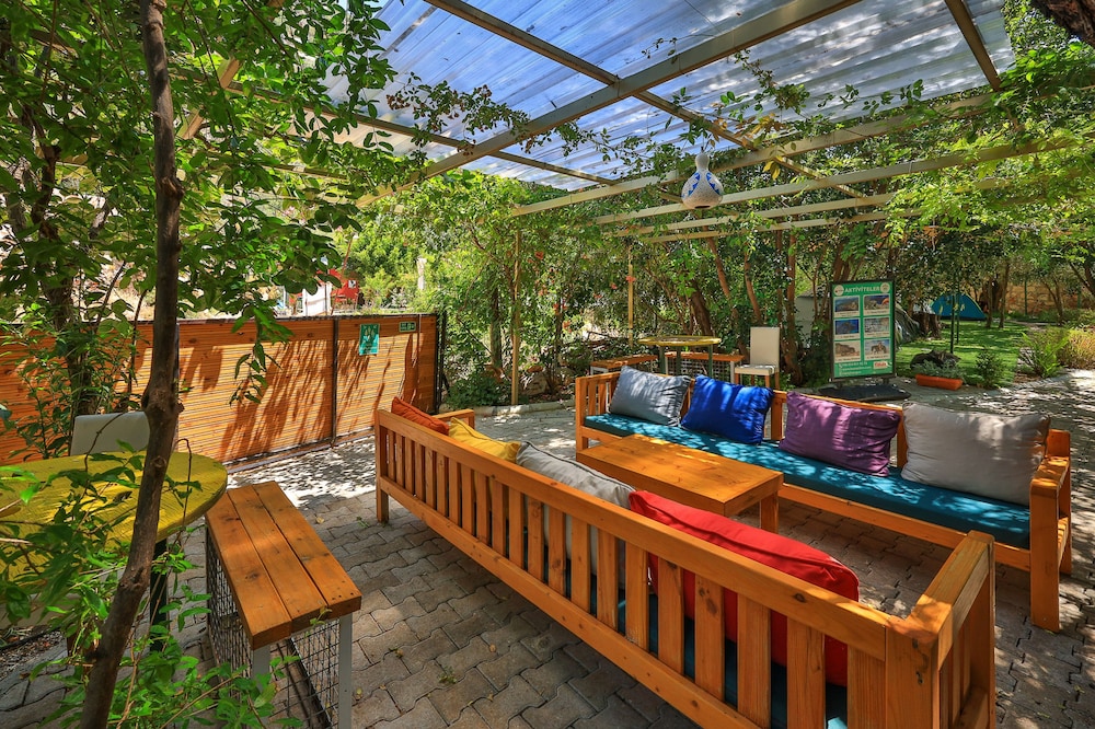 Harnup Apart - Image 17