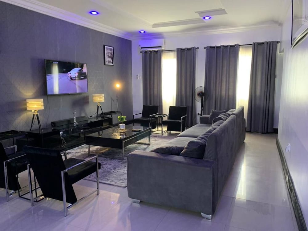 3 Bed Apartment at a Central Location