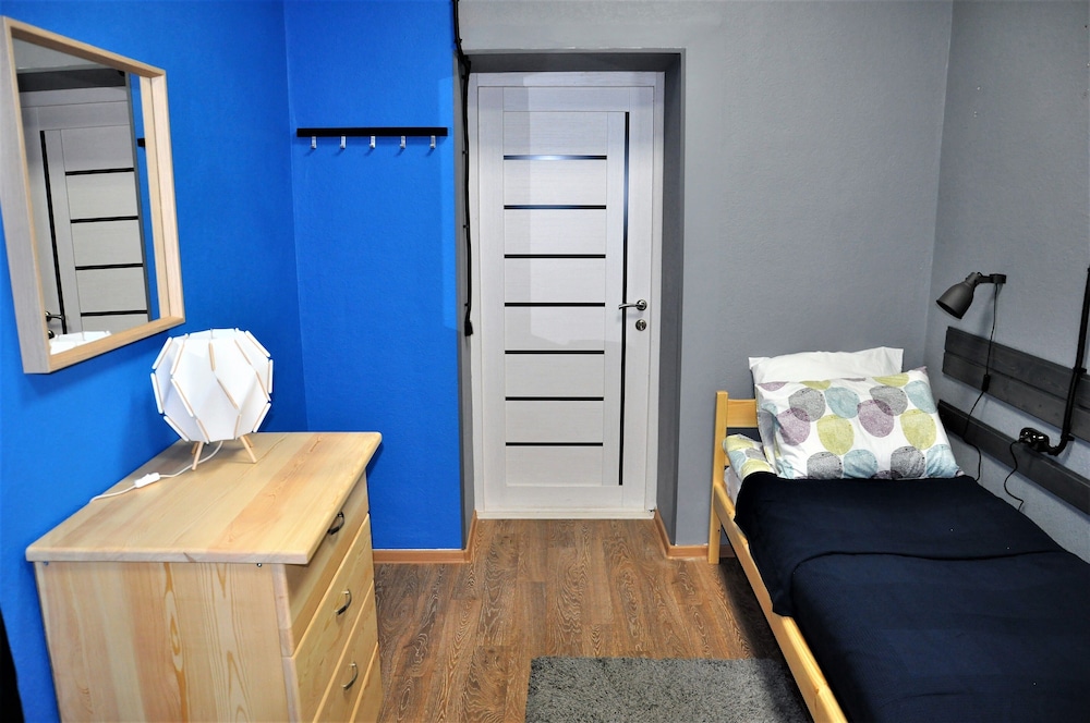 Photo 12
