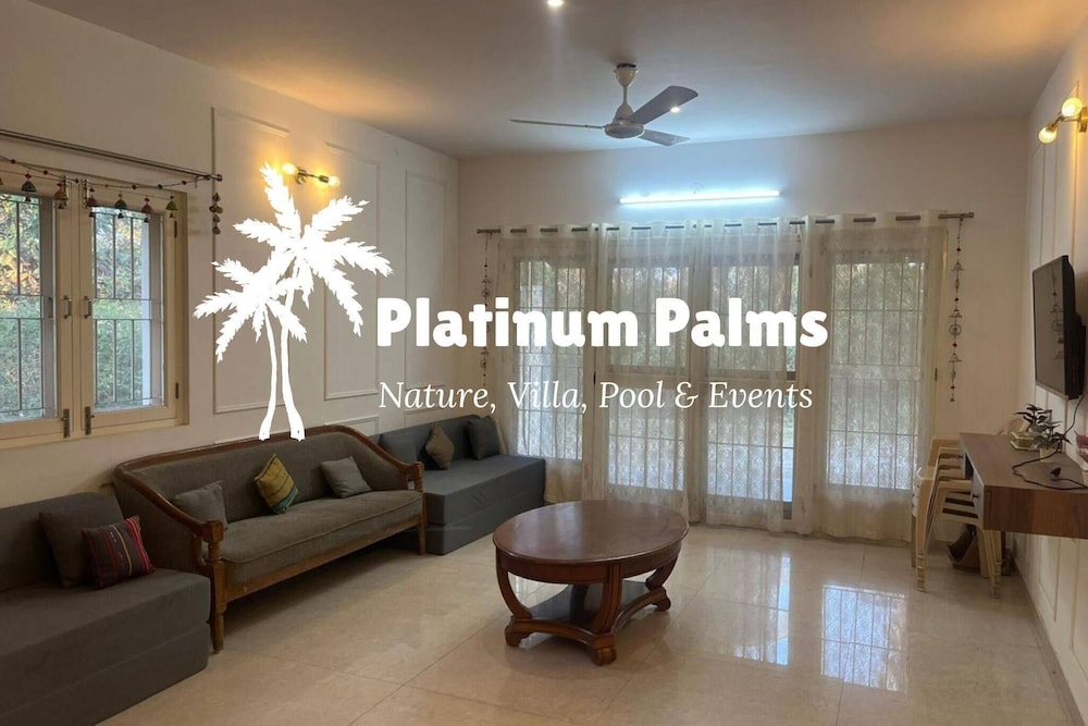 Platinum Palms Villa With Pool