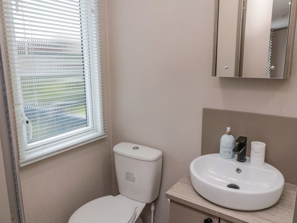 Plot 18 Meadow View
